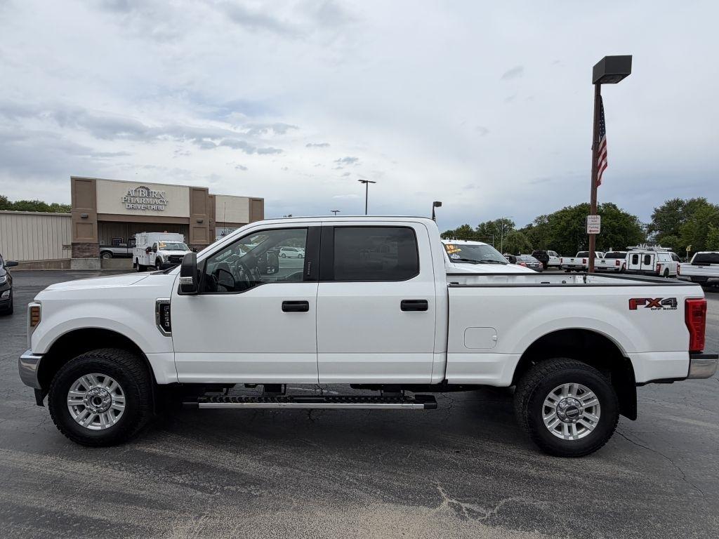 Ford F-250 SD XLT Crew Cab SWB 4WD 2019