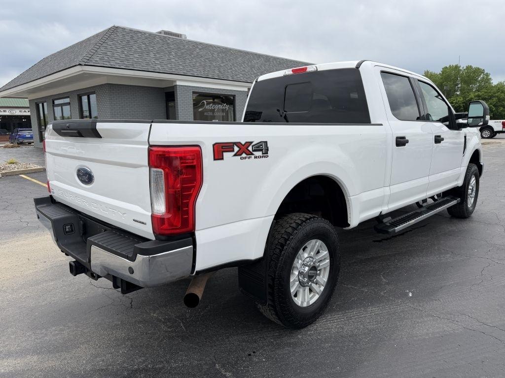 Ford F-250 SD XLT Crew Cab SWB 4WD 2019