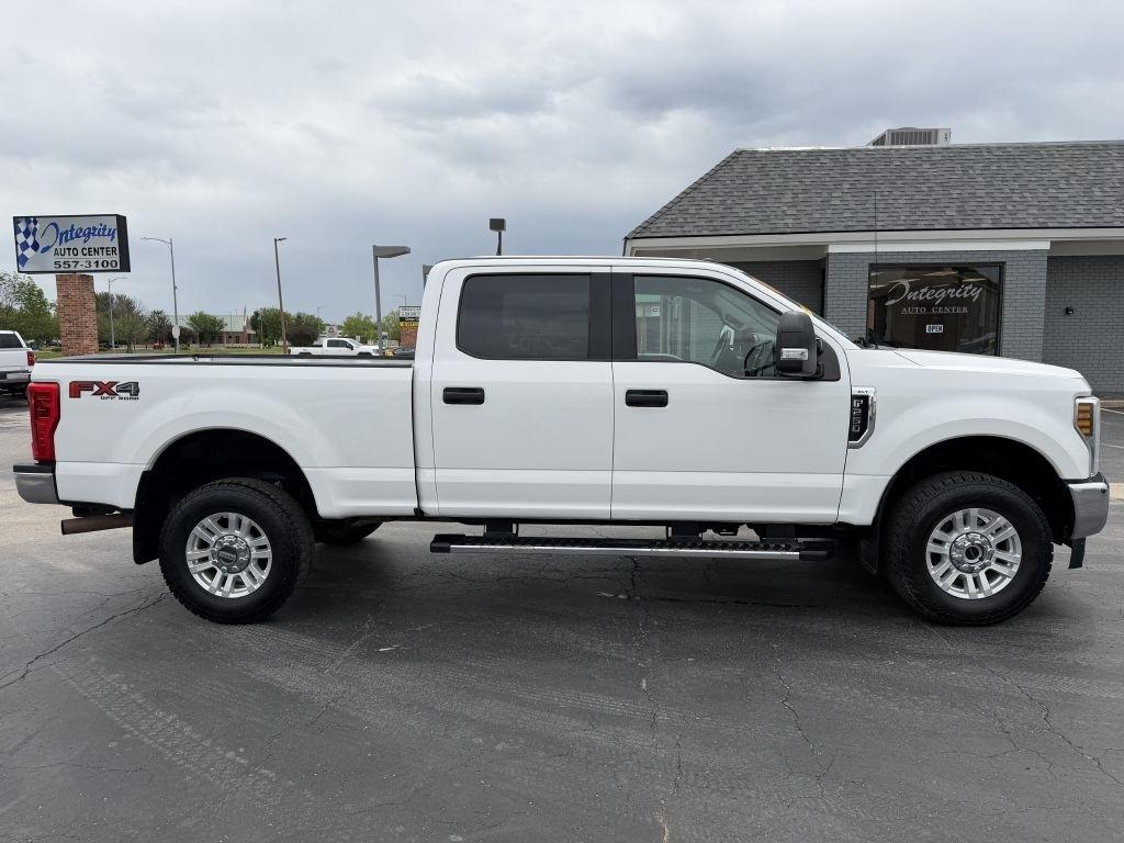 Ford F-250 SD XLT Crew Cab SWB 4WD 2019