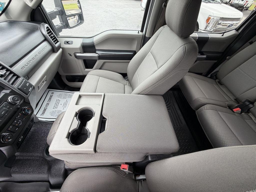 Ford F-250 SD XLT Crew Cab SWB 4WD 2019