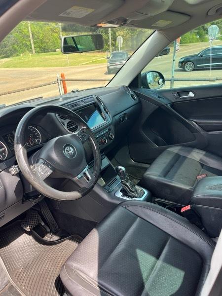 Volkswagen Tiguan  2013
