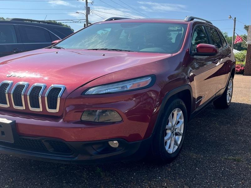 Jeep Cherokee Latitude FWD 2015