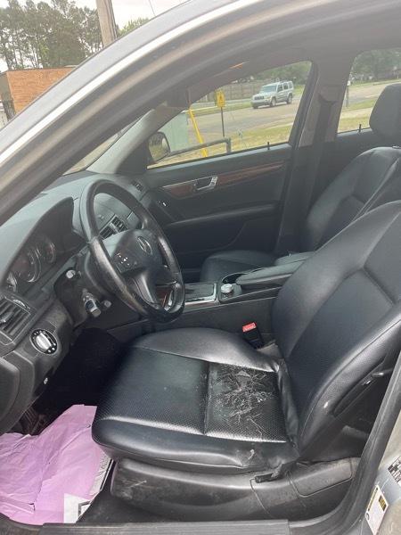 Mercedes-Benz C-Class C300 Luxury Sedan 2009