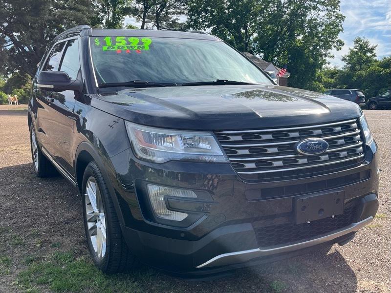 Ford Explorer XLT 4WD 2017