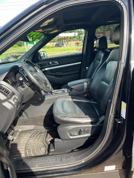 Ford Explorer XLT 4WD 2017
