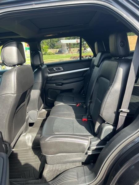 Ford Explorer XLT 4WD 2017