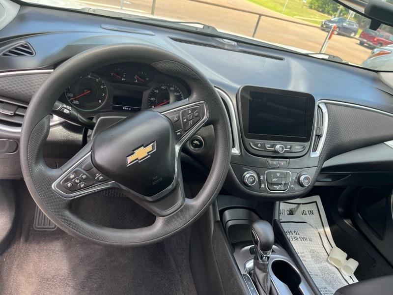 Chevrolet MALIBU LS Base 2023