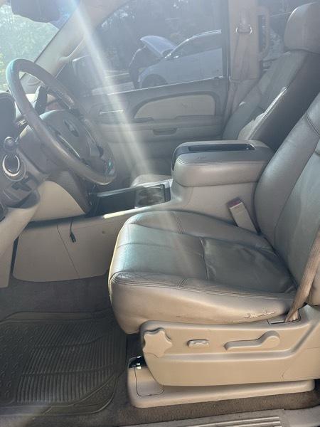 Chevrolet Tahoe LT1 2WD 2009