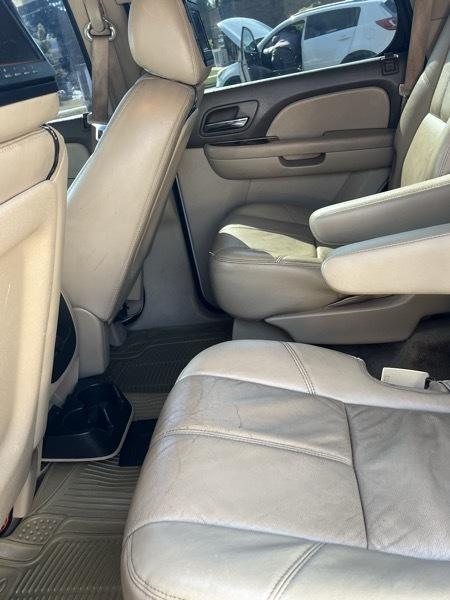 Chevrolet Tahoe LT1 2WD 2009