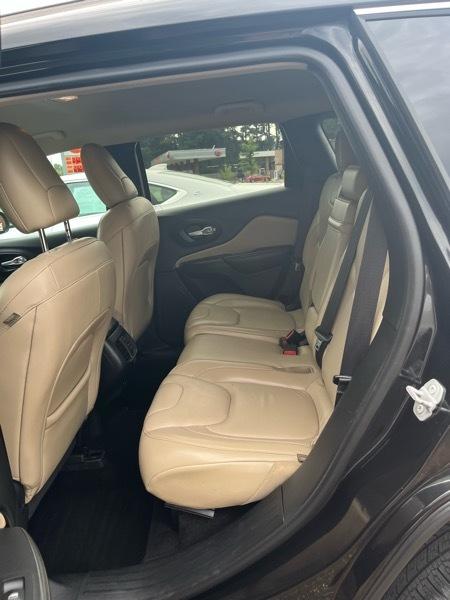 Jeep Cherokee  2016
