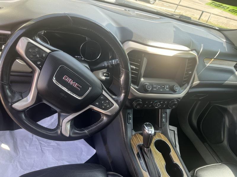 GMC Acadia Denali AWD 2017