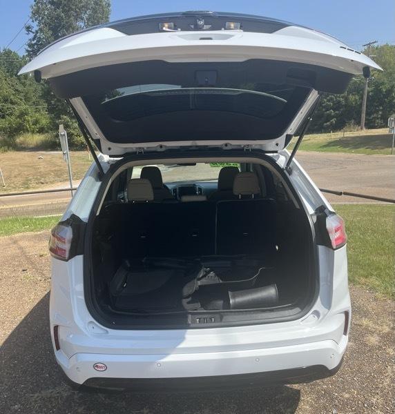 Ford Edge SE 2022