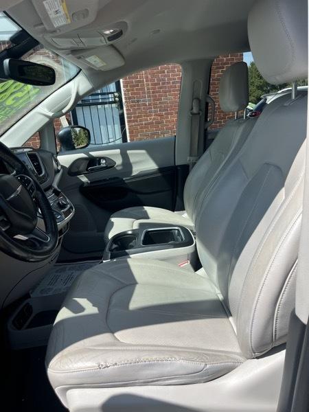 Chrysler Pacifica Touring-L Plus 2020