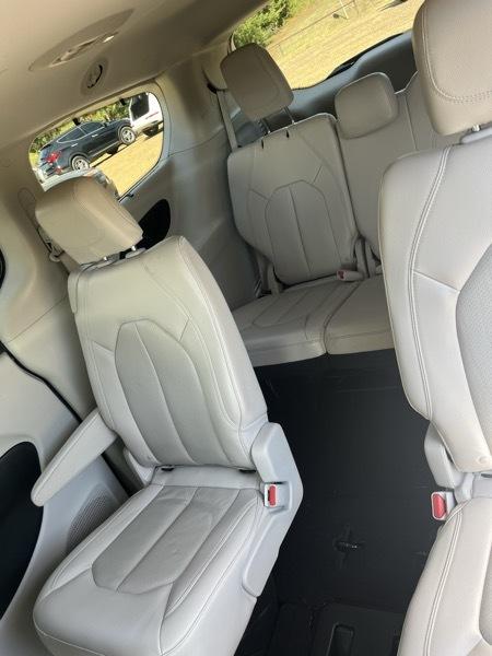 Chrysler Pacifica Touring-L Plus 2020