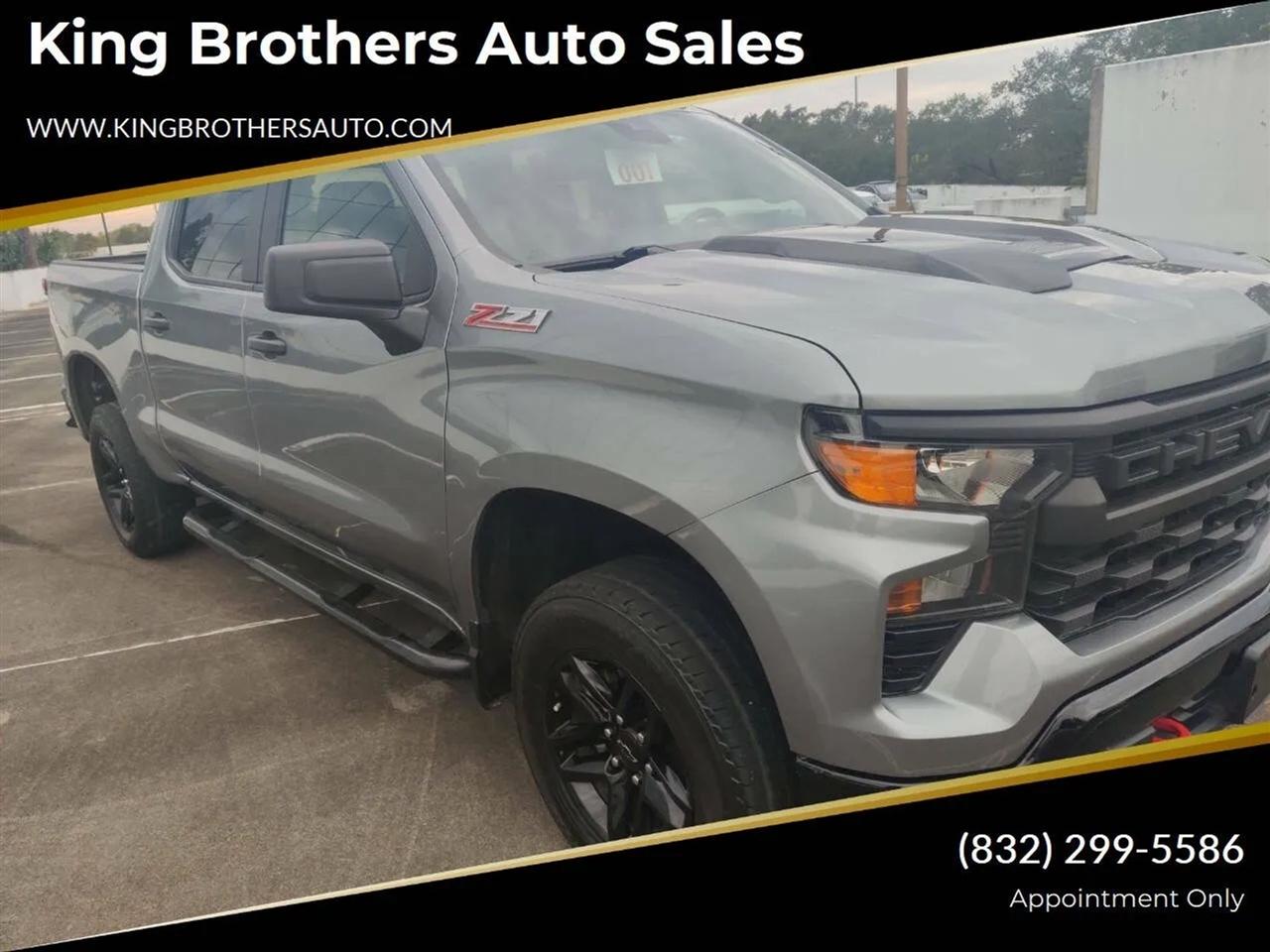 2023 Chevrolet Silverado 1500 4WD Crew Cab 147" Custom Trail Boss