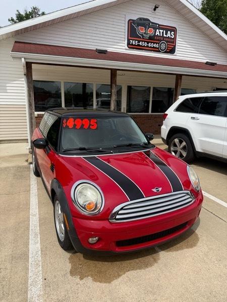 2010 MINI Cooper -'s photo