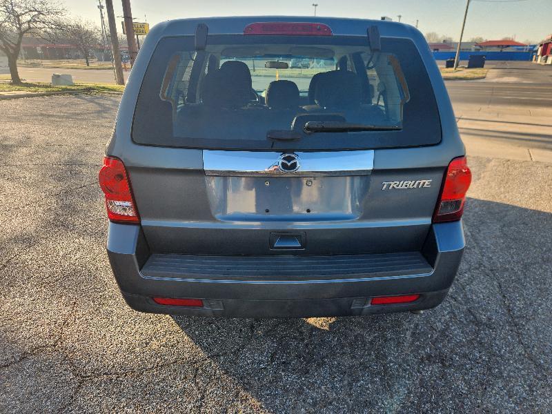 Mazda Tribute i Grand Touring 2011