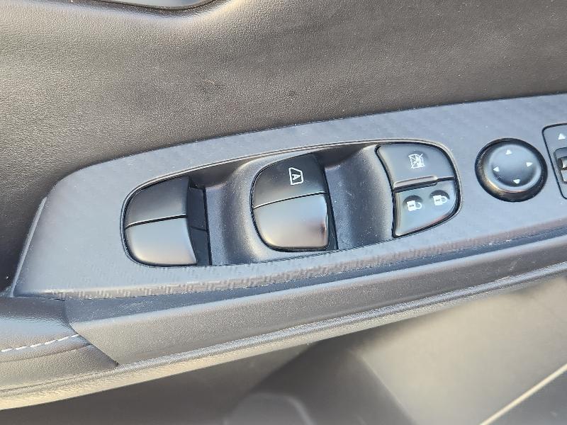 Nissan Sentra SV 2023