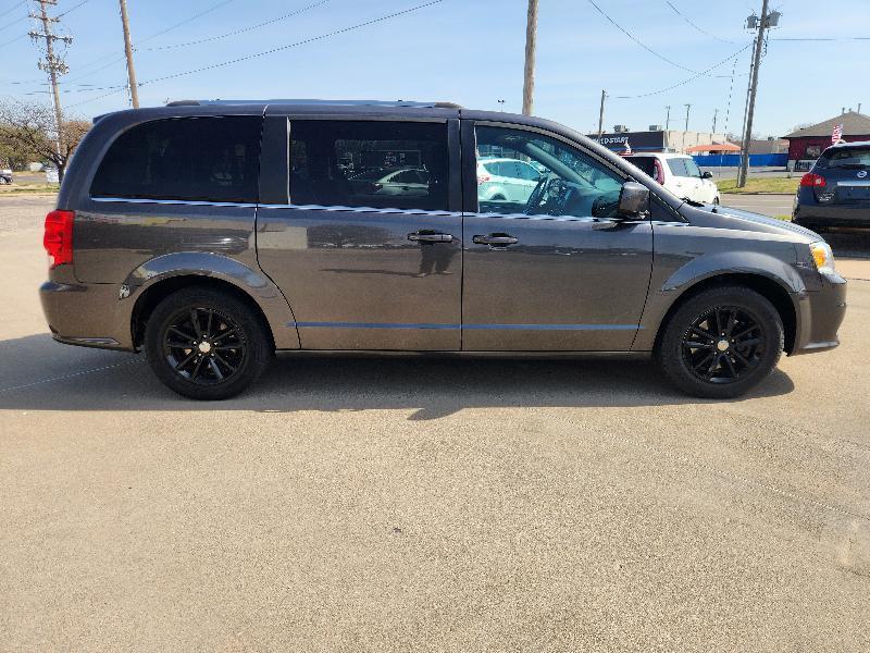 Dodge Grand Caravan SXT 2019