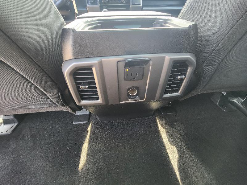 Ford F-150 FX4 SuperCrew 5.5-ft. Bed 4WD 2015