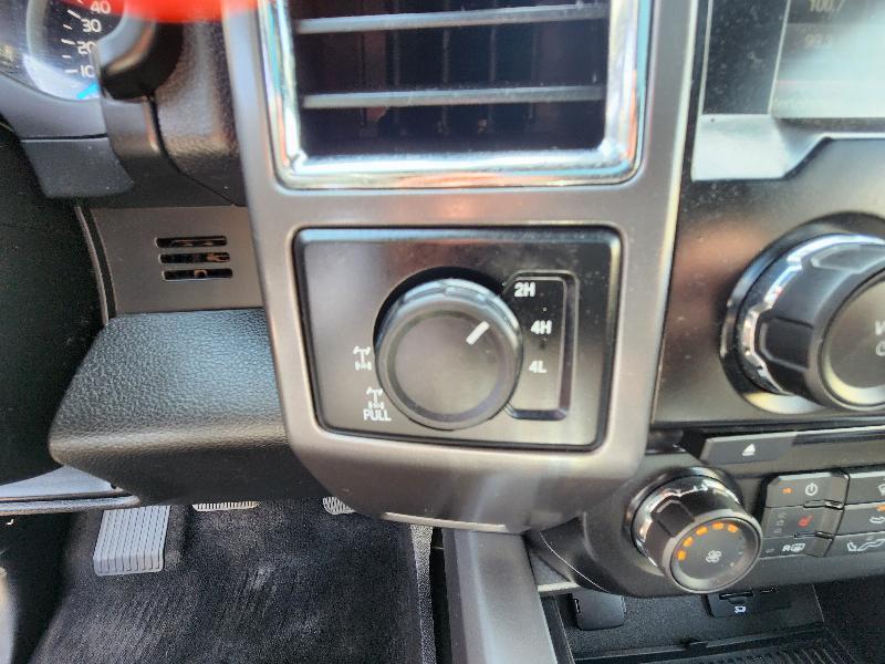 Ford F-150 FX4 SuperCrew 5.5-ft. Bed 4WD 2015