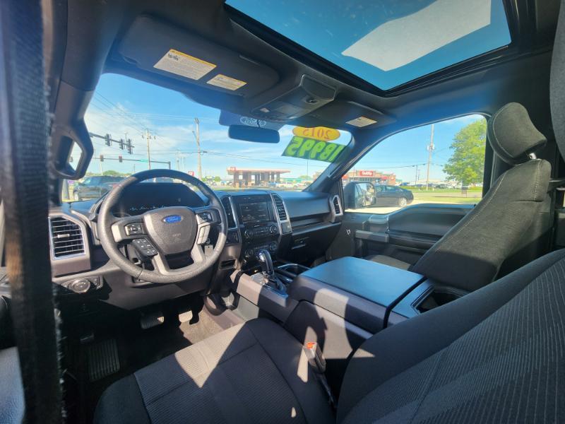 Ford F-150 XLT SuperCrew Short Bed 4WD 2015