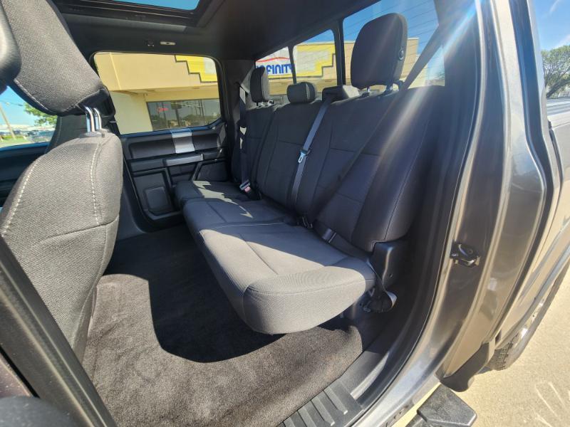 Ford F-150 XLT SuperCrew Short Bed 4WD 2015