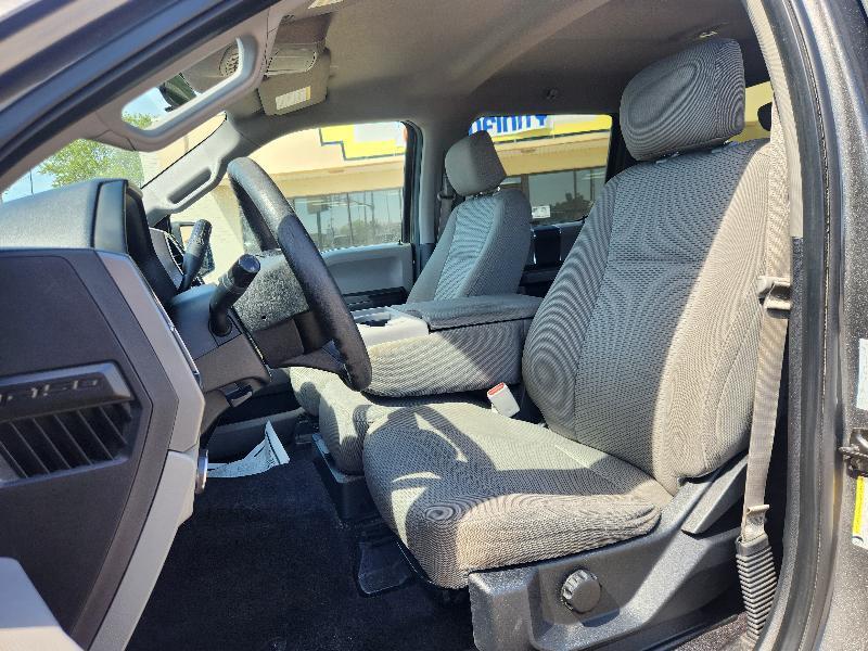 Ford F-150 XLT SuperCrew 2WD 2017