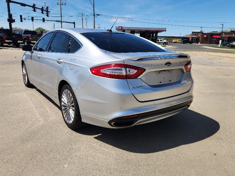 Ford Fusion Titanium 2016