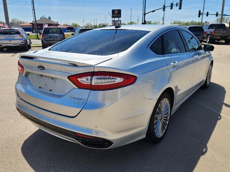 Ford Fusion Titanium 2016