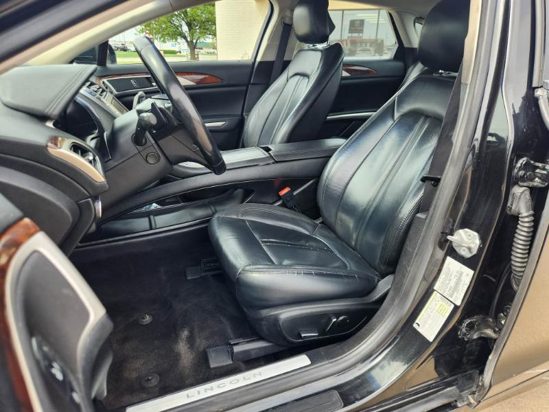 Lincoln MKZ 4D Sedan AWD 2015