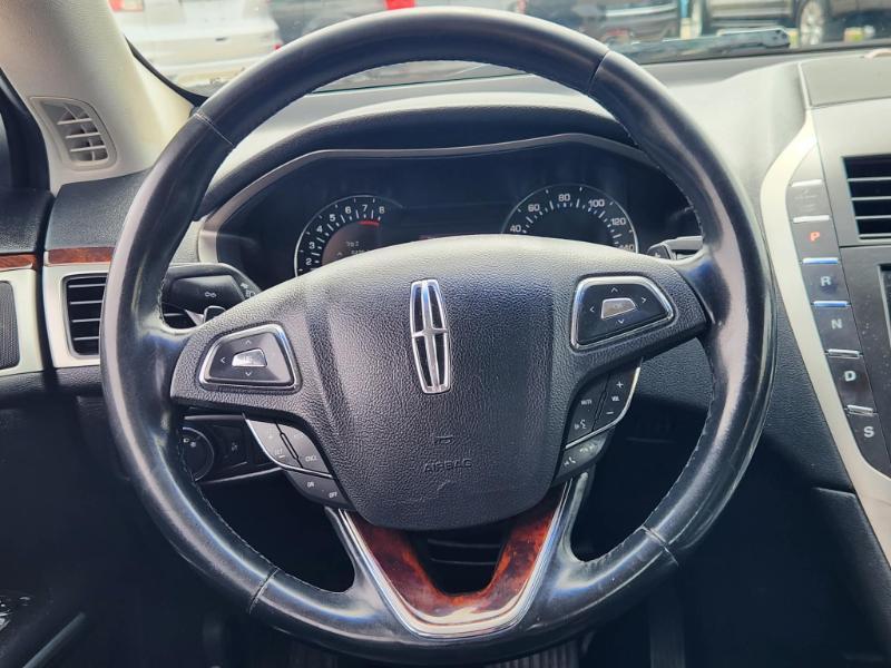 Lincoln MKZ 4D Sedan AWD 2015