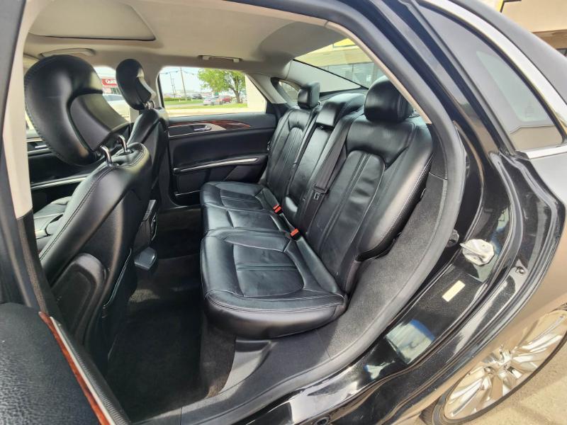 Lincoln MKZ 4D Sedan AWD 2015