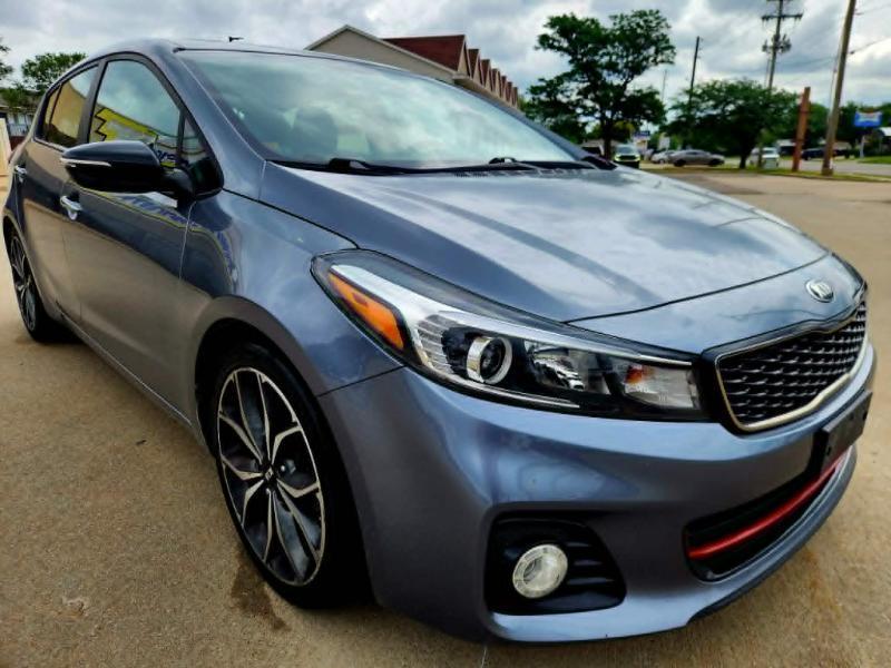 Kia Forte 5-Door  2017