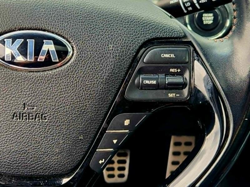 Kia Forte 5-Door  2017
