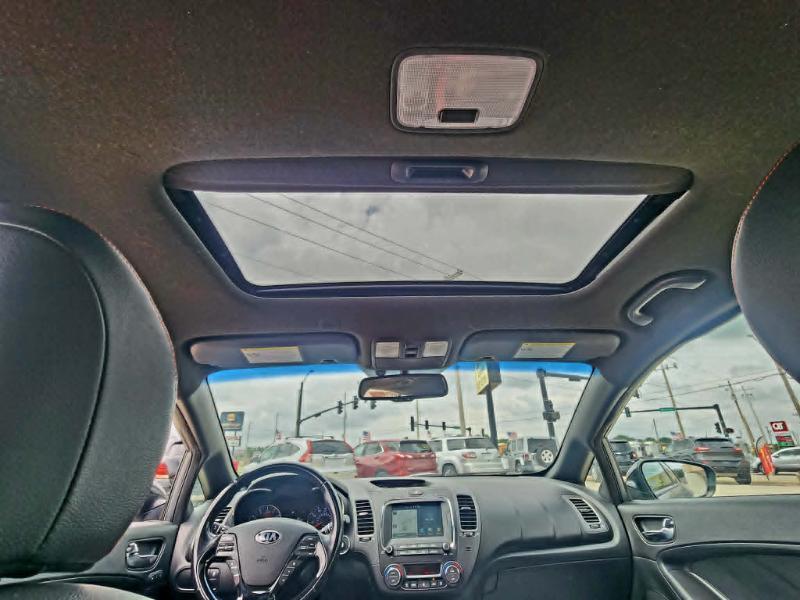 Kia Forte 5-Door  2017