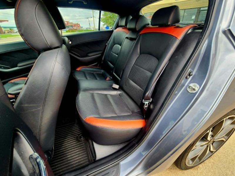 Kia Forte 5-Door  2017
