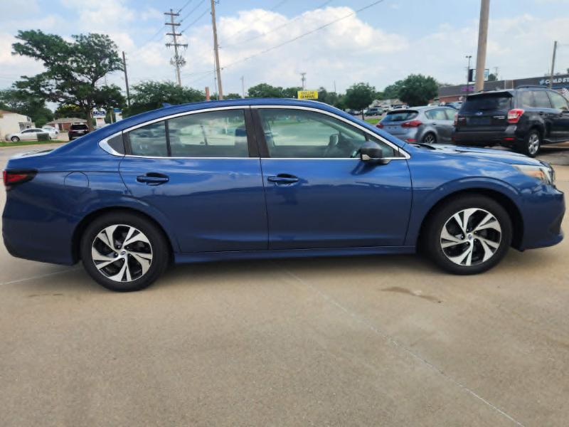 Subaru Legacy Premium 2022