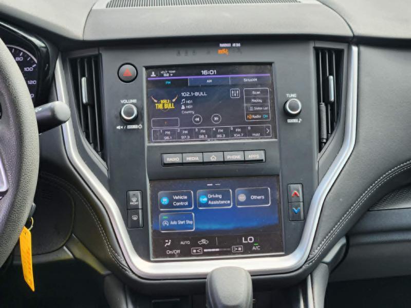 Subaru Legacy Premium 2022