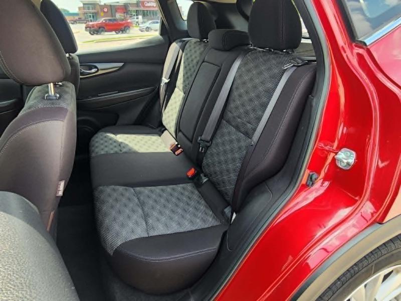 Nissan Rogue Sport S AWD 2017