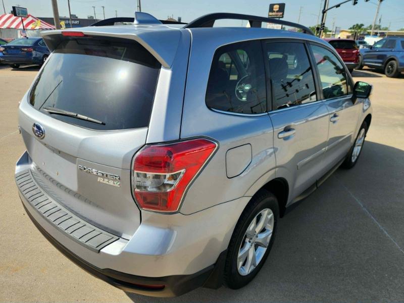 Subaru Forester 2.5i Limited 4D SUV 2016