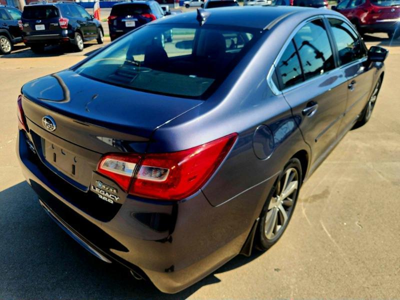Subaru Legacy 3.6R Limited 2016