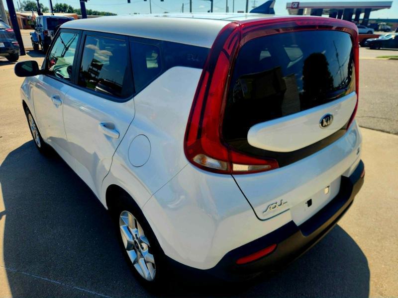 Kia Soul LX 2020