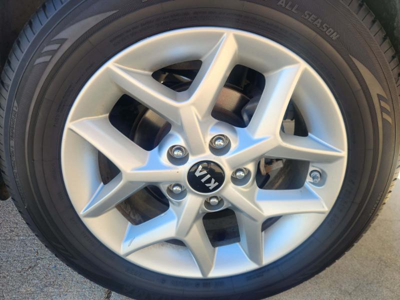 Kia Soul LX 2020