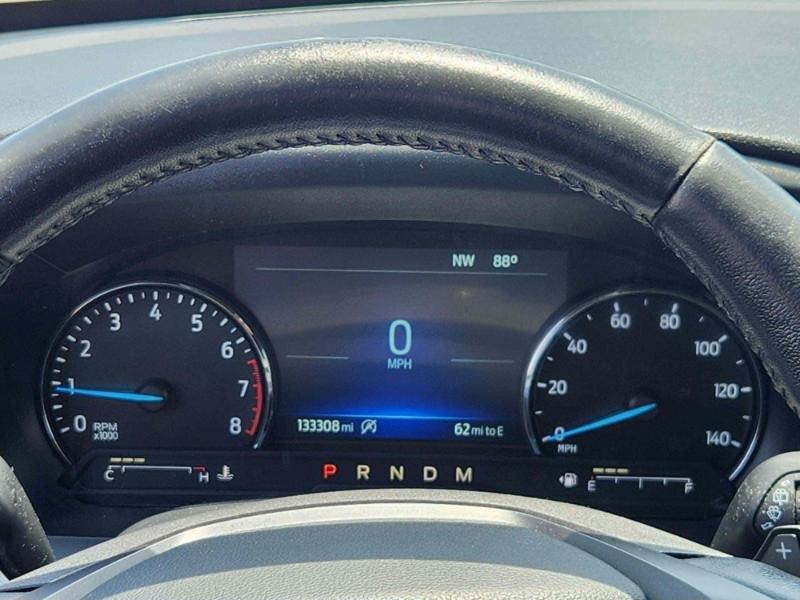 Ford Explorer XLT AWD 2020