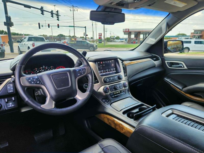 GMC Yukon XL Denali 4WD 2016