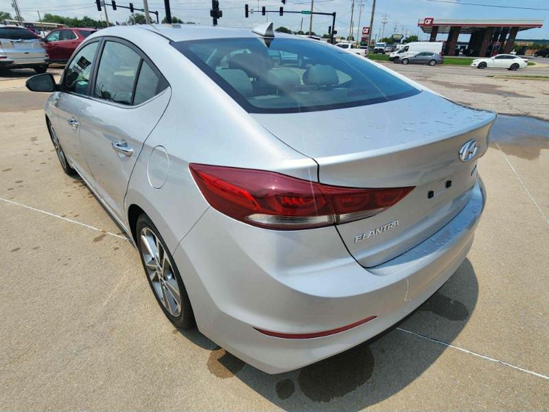 Hyundai Elantra Limited 2017