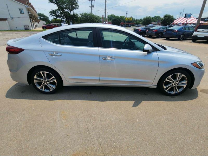 Hyundai Elantra Limited 2017