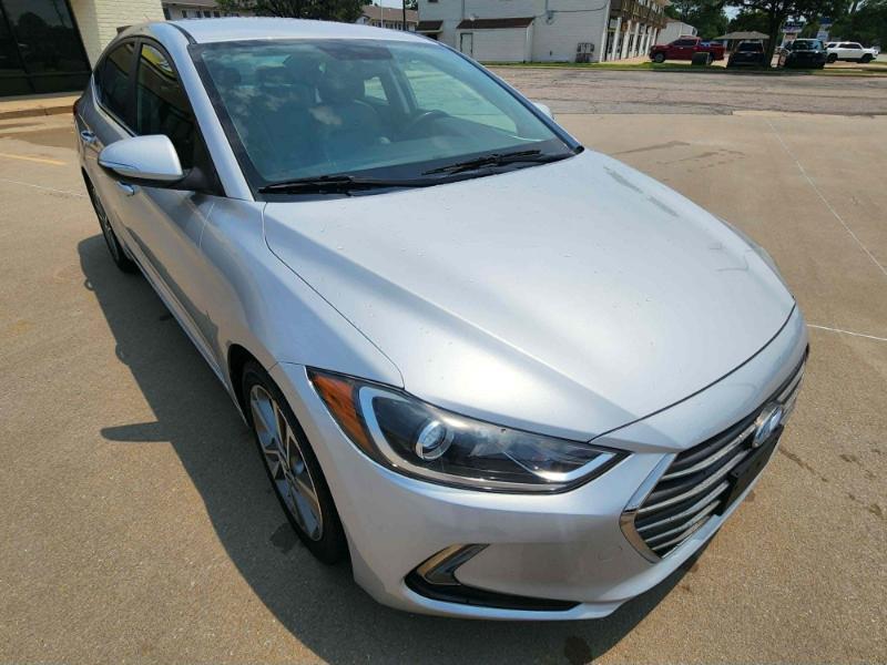 Hyundai Elantra Limited 2017