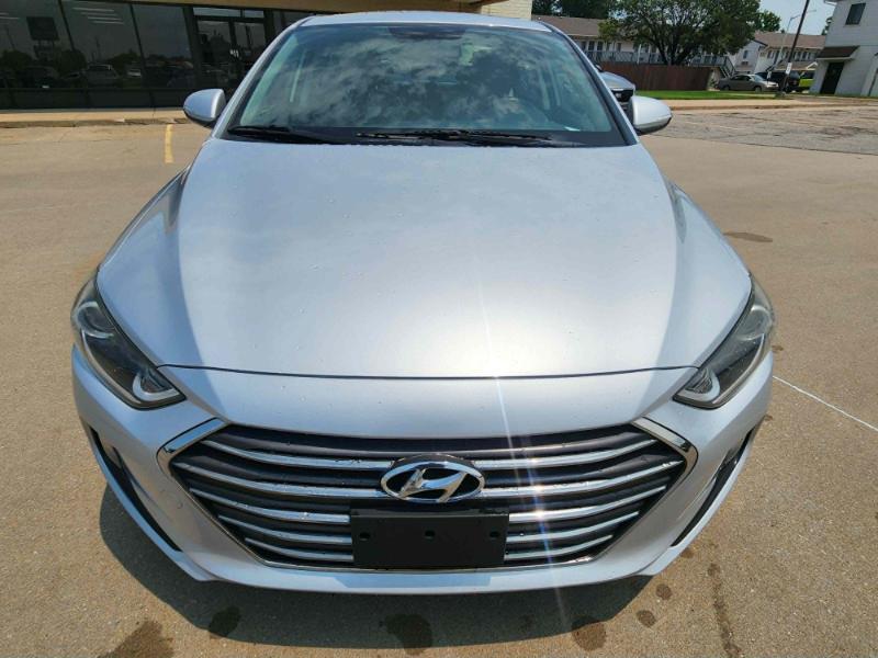 Hyundai Elantra Limited 2017